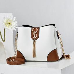 ６９９免運丶春夏小包包新款潮高級感網紅時尚洋氣單肩手提女士斜挎包女包外出包收納包休閒包旅行包丶SD12128 歷史價格詳細信息