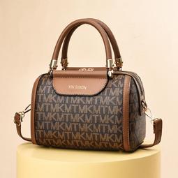 ６９９免運丶波士頓女包新款時尚大容量潮流質感斜跨手提枕頭包女休閒包外出包收納包旅行包丶SF16880 歷史價格詳細信息