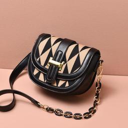 ６９９免運丶時尚大氣簡約小方包馬鞍包流行包女復古斜挎休閒包收納包單肩包斜背包丶SF05445 價格比較,價格查詢,歷史價格詳細信息