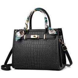 ６９９免運丷紅色新娘包包新款大容量婚包手提包單肩女包潮休閒包旅行包外出包收納包丷SD17164 歷史價格詳細信息