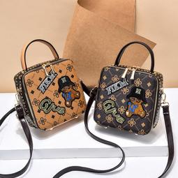 包包女 斜背包女 斜挎包女 盒子包女 2024新款大牌復古老花小眾高級感手提斜挎小包 水桶包 歐美復古包包女 棕咖色包包-李李 韓國女裝 歷史價格詳細信息
