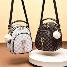 夏季大容量雙肩背包女2022新款時尚百搭感洋氣鉚釘旅行小背包 歷史價格詳細信息