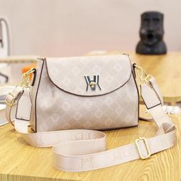 ６９９免運丷時尚蛇紋皮手提包大容量軟皮休閒單肩包外出包收納包旅行包休閒包丷SD13006 歷史價格詳細信息