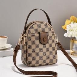 《愛網購》~SD17157~包包女絲巾手提包斜挎單肩包媽媽款新款時尚優雅通勤媽媽包旅行包外出包收納包休閒包 歷史價格詳細信息