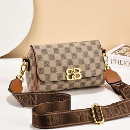 《愛網購》~SF17282~新款爆款手提女士百搭時尚單肩斜挎零錢包包外出包收納包休閒包旅行包 歷史價格詳細信息