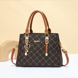 ６９９免運丶女包新款韓版街頭休閒雙肩包時尚個性軟皮大容量背包休閒包外出包收納包後背包旅行包丶SD00298 歷史價格詳細信息