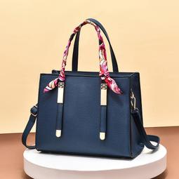 『購物趣』紅色包包媽媽款新款大容量中年手提包時尚結婚包婆婆斜挎女包休閒包外出包收納包旅行包~SD16051 歷史價格詳細信息