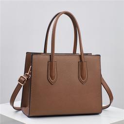 【八號館】流行郵差包時尚簡約百搭休閒單肩斜挎包包女．SF12097 歷史價格詳細信息