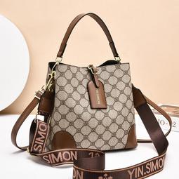 《愛網購》~SF18443~PU包包新款時尚大容量托特包滌綸手提包單肩斜挎包女包女休閒包旅行包外出包收納包 歷史價格詳細信息