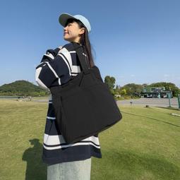 《愛網購》~TA18652~簡約單肩包夏季新款多隔層尼龍布斜挎包休閒輕便大容量中年媽媽包休閒包旅行包外出包收納包 歷史價格詳細信息