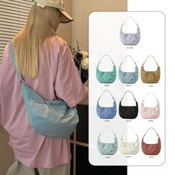 《愛網購》~TA18567~網紅質感小包包女包新款冬季洋氣尼龍包女時尚百搭單肩斜挎包休閒包旅行包外出包收納包 歷史價格詳細信息