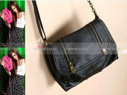 歐美專櫃 好貨 超經典實用款 牛皮質感 雙拉鍊 肩背包 可斜背（BJD1） 歷史價格詳細信息