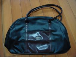 A.Antonio 台灣現貨～超批發尼龍料斜背 多拉鍊 軟包材質 觸感好 尼龍料 重量輕 男女都適用 運動外出好幫手 歷史價格詳細信息