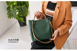 熱賣高質感瘋馬皮頭層牛皮RFID搭釦錢包男真皮短夾【MA0282】玩美共和國 歷史價格詳細信息