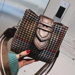 精品特惠 後背包 荔枝紋雙肩包2020新款女士休閑背包歐美潮流戶外旅遊跨境時尚包包  露天拍賣 歷史價格詳細信息