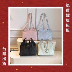 [台灣出貨]韓版包包 大容量包包 後背包 雙肩包 情侶包包 學生書包 旅行包 旅行包包 運動包 健身包 大後背包 防潑水 歷史價格詳細信息