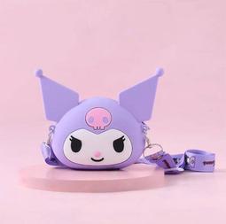 （現貨）酷洛米時尚坐姿矽膠造型背包 酷洛米造型背包 酷洛米背包 酷洛米 背包 嬌小可愛 大人小孩都可背 她的時尚 卡漫 歷史價格詳細信息