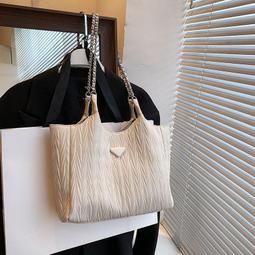 2023最新版包包小真皮菱格單肩包女時尚手提寬帶斜揹包小圓包 歷史價格詳細信息