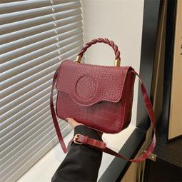 熱賣2024新款ins小眾紅色帆布袋休閑字母印花帆布單肩包大容量學生包 歷史價格詳細信息