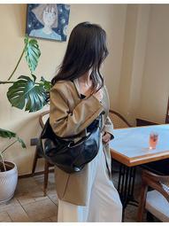 熱賣釹包時尚新款2024簡約單肩包純色潮流百搭小方包個XING高級感斜挎包 歷史價格詳細信息