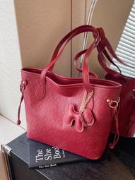 熱賣高級質感大容量包包釹2024新款春夏斜挎包小眾設計爆款單肩腋下包 歷史價格詳細信息