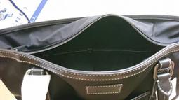 BURBERRY 基本款經典格紋喀什米爾圍巾(海軍藍) 8076582 A1222 歷史價格詳細信息