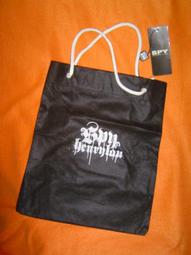 最後現貨 OnePiece 劇場版聯名 Uniqlo 衣服 魯夫 薩波 羅 喬巴 海賊 航海王 2XL 歷史價格詳細信息