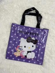 &蘋果之家&現貨 Hello Kitty 亮面防潑水拉鍊手提袋 歷史價格詳細信息