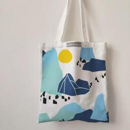 [現貨] 帆布袋 文青插畫帆布包 包包 手提包 手提袋 帆布提袋-惠誠小屋 歷史價格詳細信息