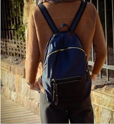 『皮皮創』原創設計手作真皮旅行包。英倫風復古黑色頭層植鞣牛皮短途旅行袋手提單肩斜背包大容量都市運動健身包出差商務休閒包男 歷史價格詳細信息