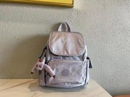 kipling 猴子包 k12671 MIN 藍白菱格印花 輕量 多夾層 時尚 雙肩後背包 兩側有口袋 預購 歷史價格詳細信息