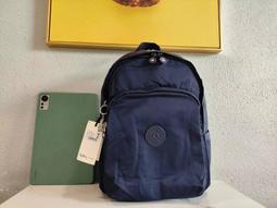 Kipling Ki3558 x Barbie 金屬粉 質感多口袋拉鍊款輕量雙肩後背包 筆電獨立夾層 背面可插行李箱 旅行 多功能 多夾層 大容量 防水 限量 歷史價格詳細信息