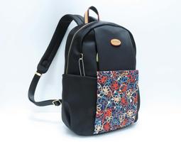 **Bonnie** 專櫃精品 韓版爆款 多功能後背包 多變化設計包款 歷史價格詳細信息