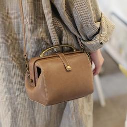 頭層羊皮迷你牛角包可頌零錢包掛繩餃子包小眾韓國真皮斜挎小包包 歷史價格詳細信息