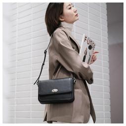 原創高級感復古錄音帶布貼斜跨筆電包16寸小眾設計遊戲本手提收納包適用拯救者y9000/y7000 歷史價格詳細信息