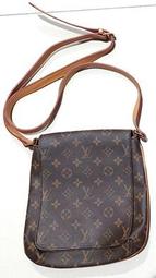 深咖啡 橄欖球型 手串 手持 8.5mm 多年老菩提根念珠吊飾 36顆 隔珠東菱玉 中國結紅繩 手珠 念佛計數 心朵雲 歷史價格詳細信息