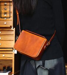 『皮皮創』原創設計手作真皮方形盒子包。暗黑山本風定型挺括迷你箱子包小相機包小眾設計師款小方包性別模糊款男女迷你小手機包 歷史價格詳細信息