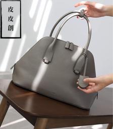 『皮皮創』原創設計手作真皮波士頓包。法式復古頭層植鞣牛皮斜背包高級質感通勤側背包 大容量簡約百搭鬆弛休閒真皮手提單肩包 歷史價格詳細信息