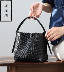 小水桶包 手工編織包 水桶包 編織包 新款沙灘包麻編織包草編包斜跨單肩包韓版休閑抽帶水桶女包 流行 精品 歷史價格詳細信息