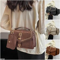 預購款~韓版休閒學院風復古雙肩包女百搭時尚鉚釘小背包--4色 歷史價格詳細信息