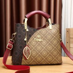 【八號館】收腹緊身提臀裸感修身V領長袖跑步運動健身瑜伽服套裝運動服裝運動服飾休閒服裝．LA05936 歷史價格詳細信息