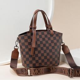 《愛網購》~SF16922~手機包夏季新款超火流行印花單肩斜挎迷你手機包休閒包外出包收納包旅行包 歷史價格詳細信息