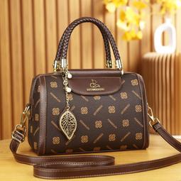 《愛網購》~SF16852~腋下包高級感單肩包夏季新款潮法棍包時尚百搭單肩斜挎手提包休閒包外出包收納包旅行包 歷史價格詳細信息