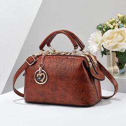 【八號館】紅色婚包女新款高級感媽媽包大容量新娘包包婚禮結婚喜婆婆手提包外出包收納包休閒包旅行包．SD12118 歷史價格詳細信息