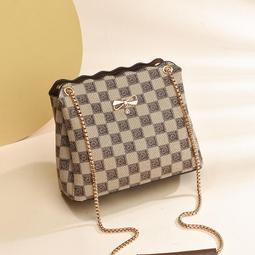 ６９９免運丶爆款新款女士單肩斜挎包包大容量百搭手提時尚休閒包旅行包外出包收納包丶SF17245 歷史價格詳細信息