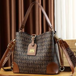 ６９９免運丶收腹緊身提臀裸感修身V領長袖跑步運動健身瑜伽服套裝運動服裝運動服飾休閒服裝丶LA05936 歷史價格詳細信息