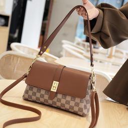 ６９９免運丶秋冬小包包女包新款時尚潮韓版軟皮水桶包女士單肩斜挎包休閒包收納包單肩包斜背包丶SF05003 歷史價格詳細信息