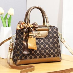 ６９９免運丷斜挎包包女女士亮面枕頭包大容量搭手提小方包休閒包外出包收納包旅行包丷SD16103 歷史價格詳細信息