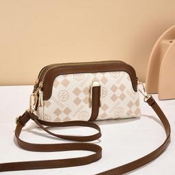 ６９９免運丷新款時尚斜挎小包翻蓋撞色手機包女士小包包潮旅行包外出包收納包休閒包丷SD17148 歷史價格詳細信息