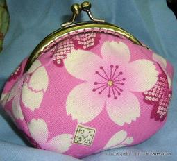 手作機縫 日本棉麻布 蠟染棉麻布 拼布包 手提包 便當袋 木製礦工小火車便當盒 勿下標唷! 歷史價格詳細信息